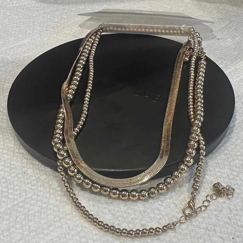 Elegant Gold Necklace set